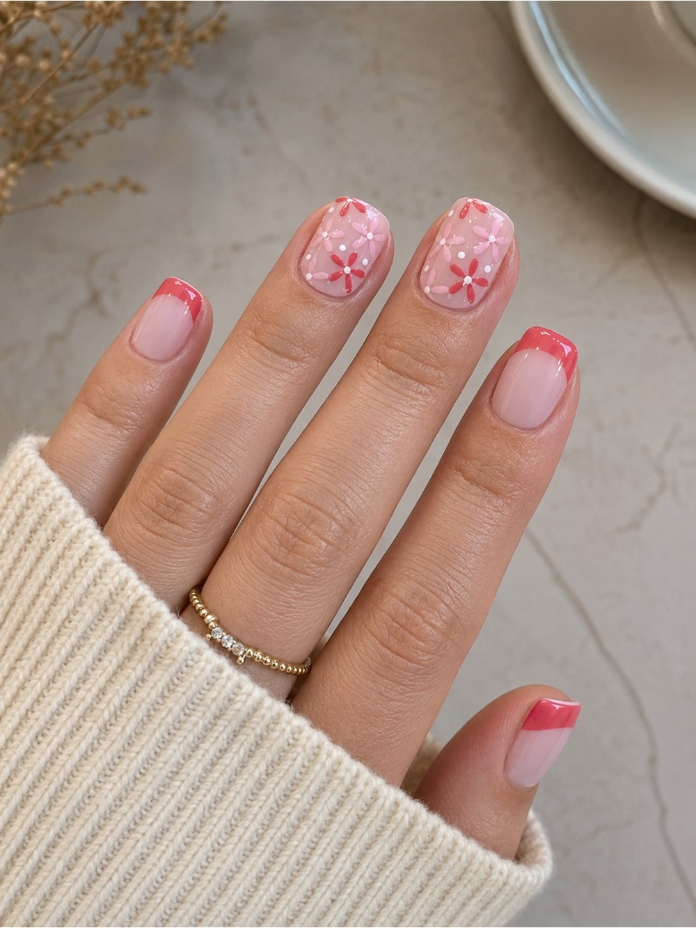 🌸 Red Floral French Tip Press-On Nails | Short Square Glossy | Daisy Nail Set